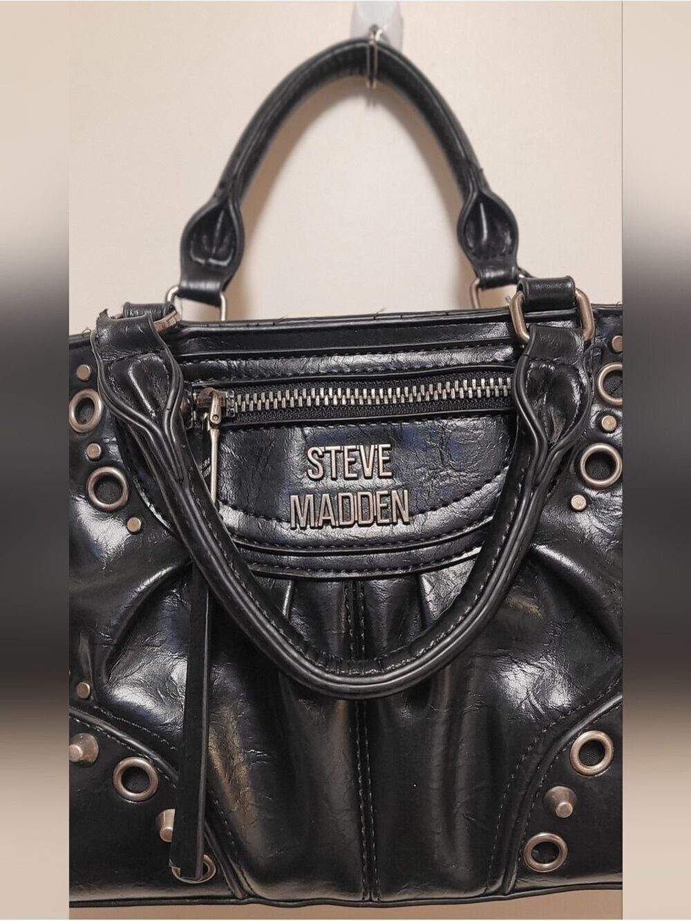 Steve Madden Brhen Black Crossbody Satchel - Picture 7 of 9